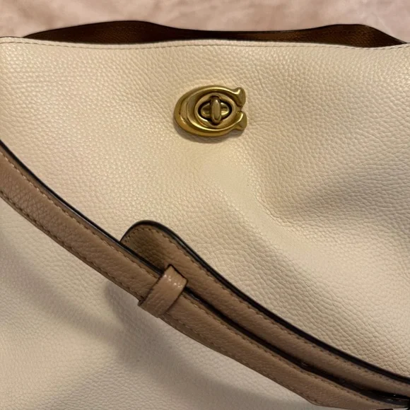 Coach White and Tan Leather Shoulder Bag - Picture 4 of 7